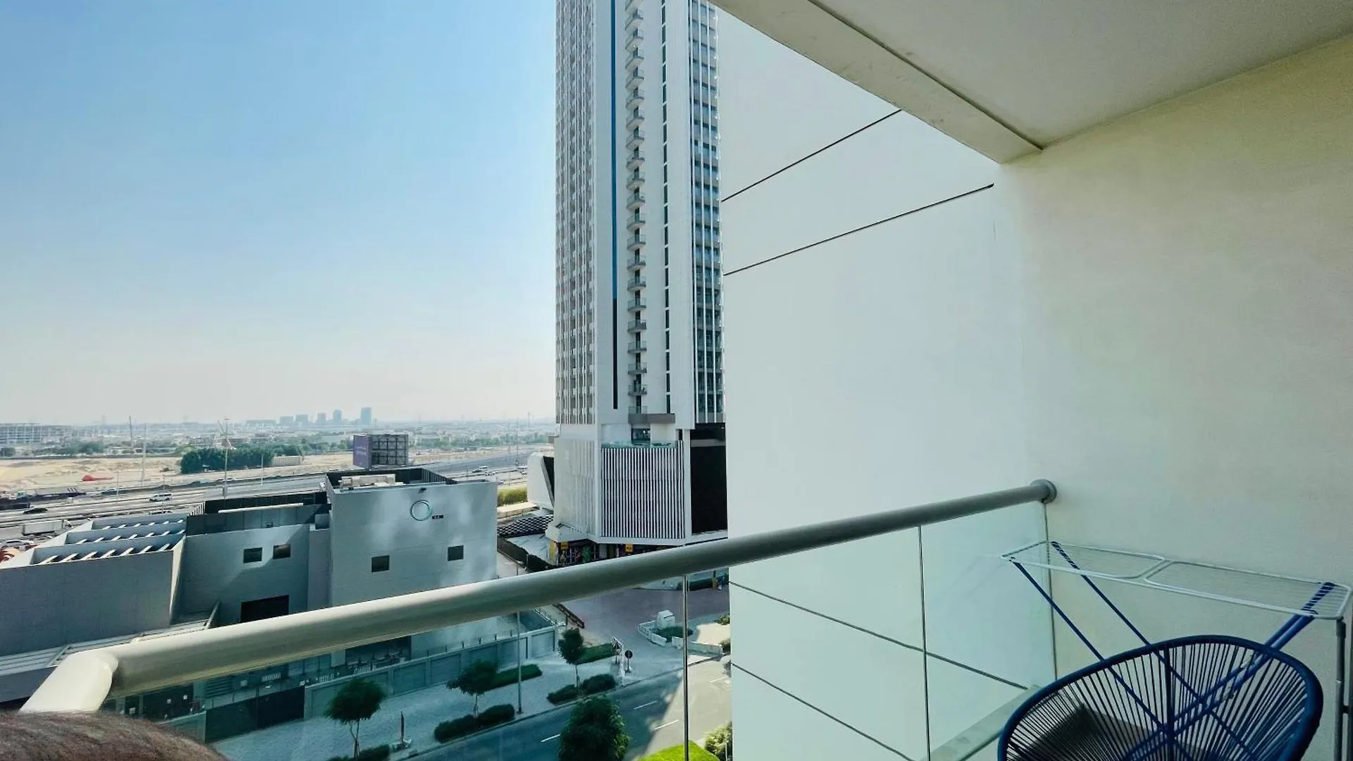 Stylish Fairview Stay In Business Bay Canal View Marasi Drive Dubai