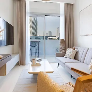  Apartment 5-star Burj Khalifa View In Boho With Pool & Gym!