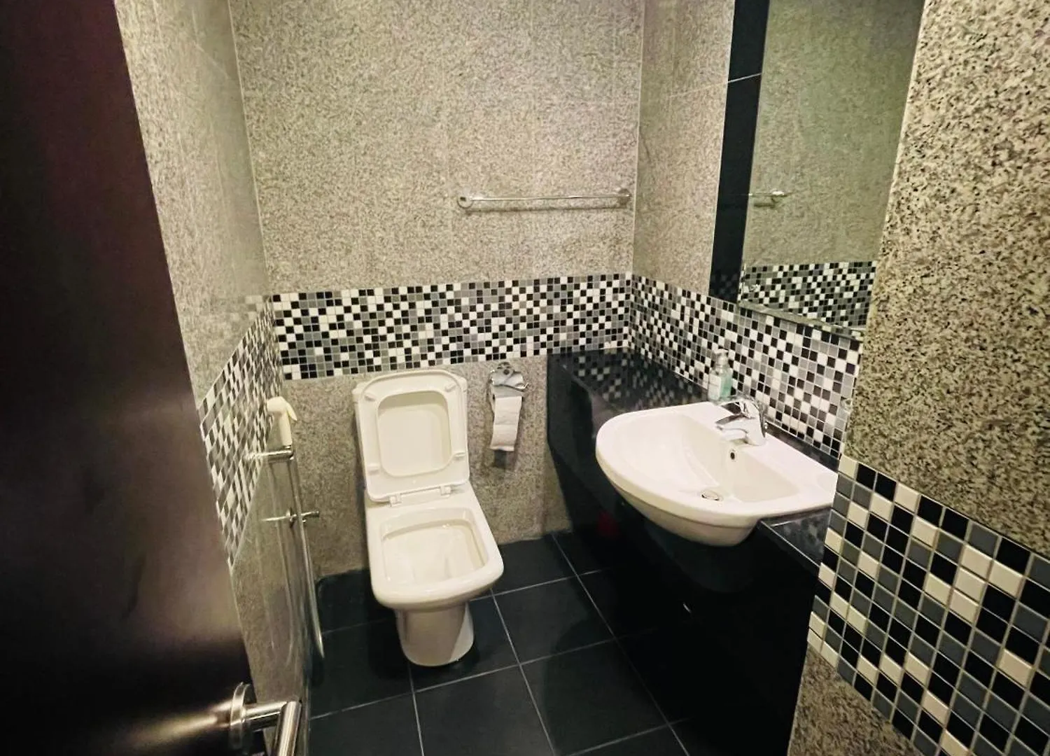 Stylish Fairview Stay In Business Bay Canal View Marasi Drive Dubai 0*,  United Arab Emirates